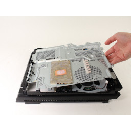 Замена тепловых трубок PlayStation 4 Pro